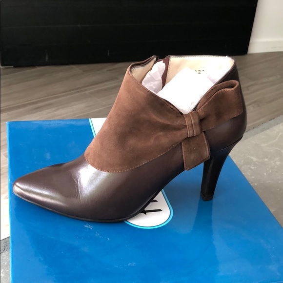 Fitzwell black booties - Picture 4 of 5